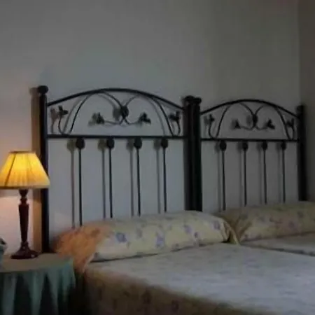 La Casona De מלון Suesa